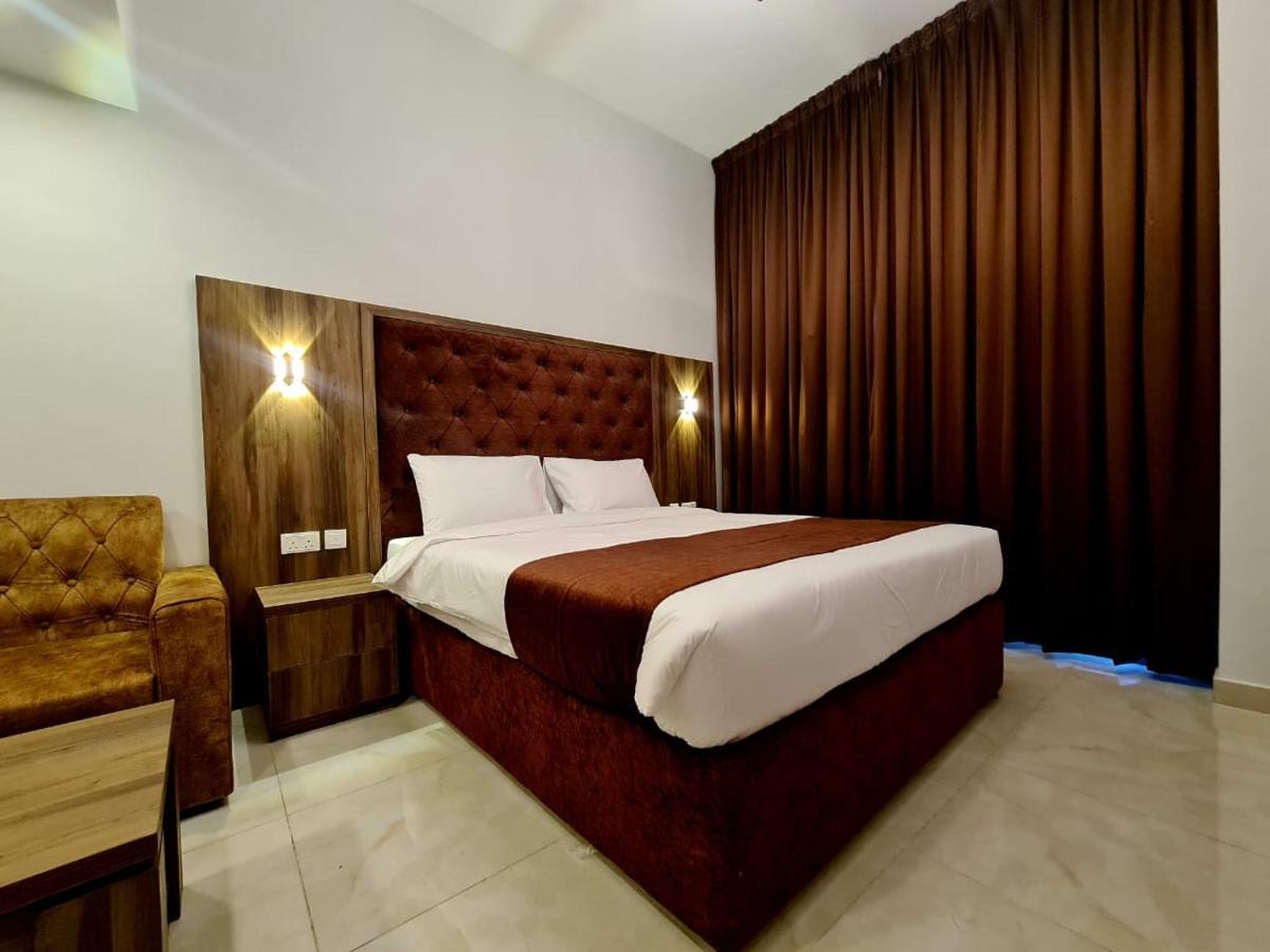 דובאי New Dream Plaza Hotel Apartment מראה חיצוני תמונה
