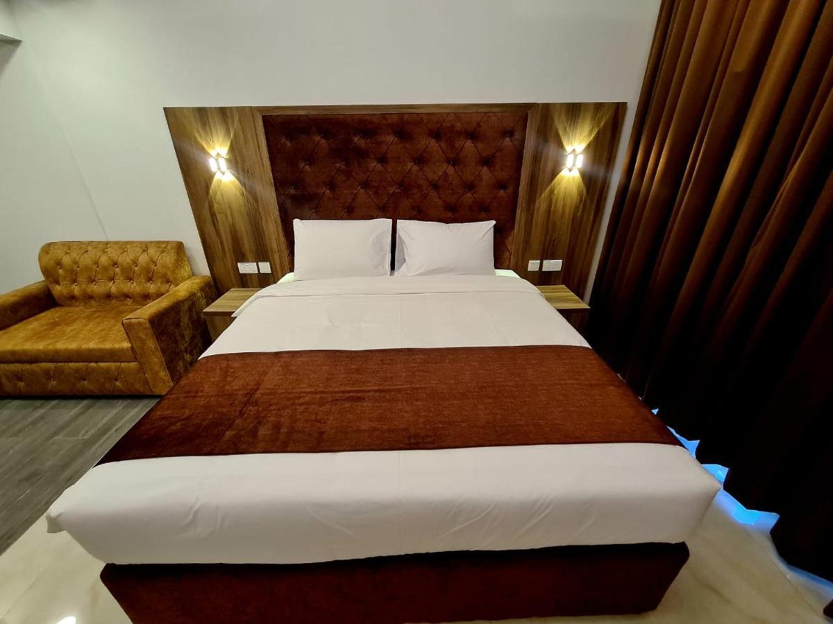 דובאי New Dream Plaza Hotel Apartment מראה חיצוני תמונה