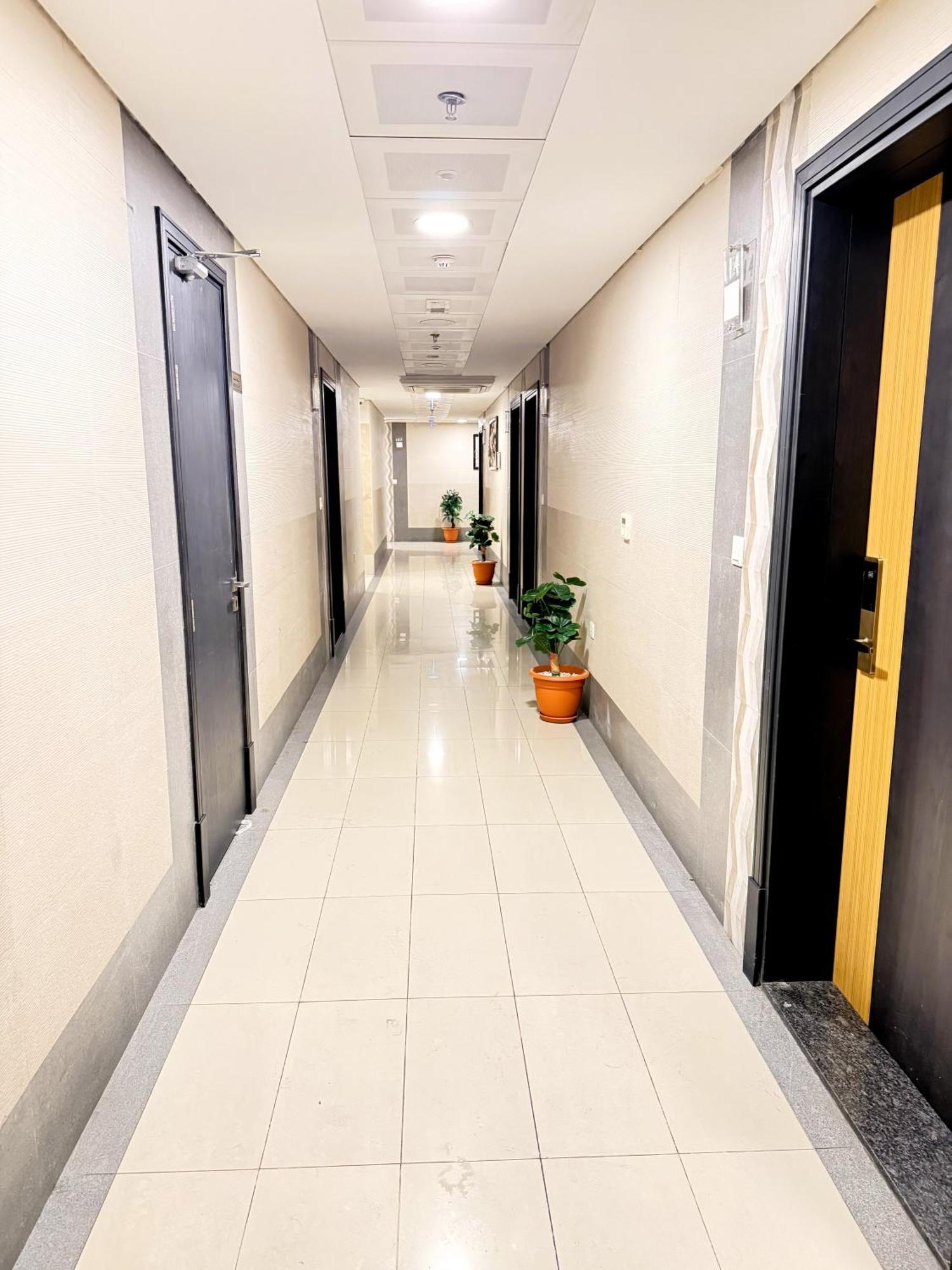 דובאי New Dream Plaza Hotel Apartment מראה חיצוני תמונה