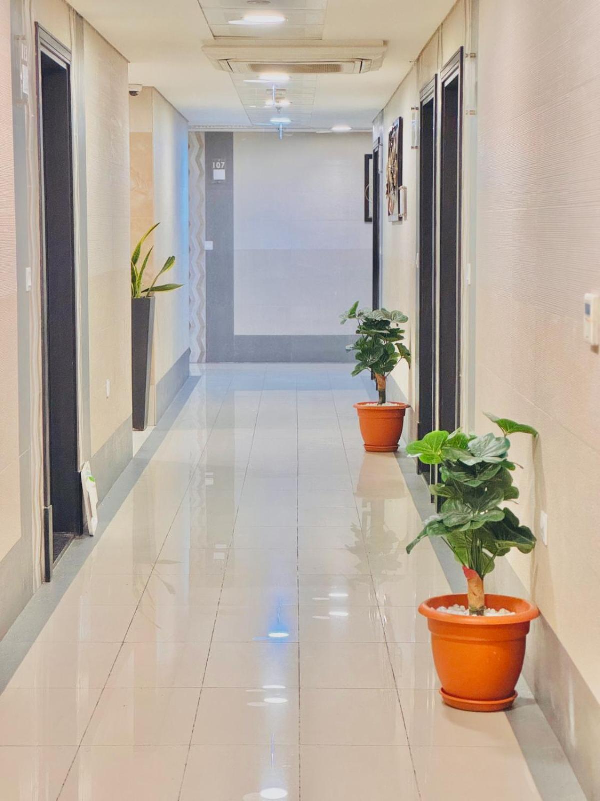 דובאי New Dream Plaza Hotel Apartment מראה חיצוני תמונה